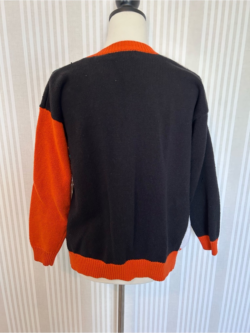 Vintage Alison Craig Halloween knit cardigan sweater Trick or Treat Size Medium - Picture 4 of 7